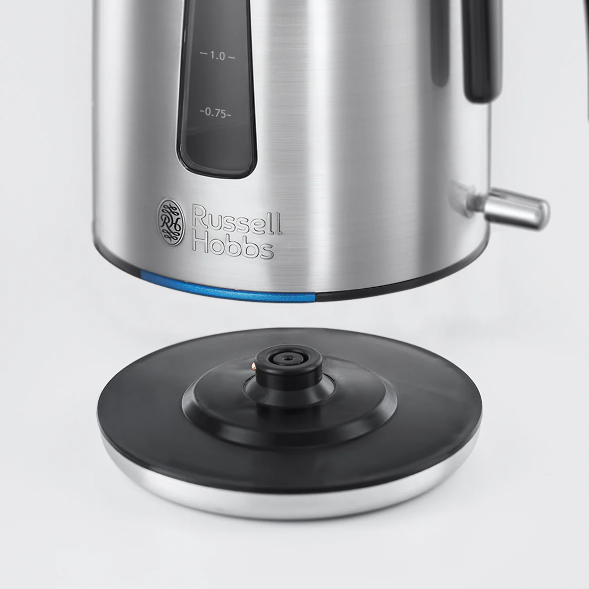 Russell Hobbs  Velocity elkedel - 1,7 L.