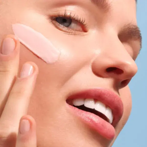 Melvita Source de Roses TS Creme Hidratante e Volumizador Cosmebio Bisnaga 15ml