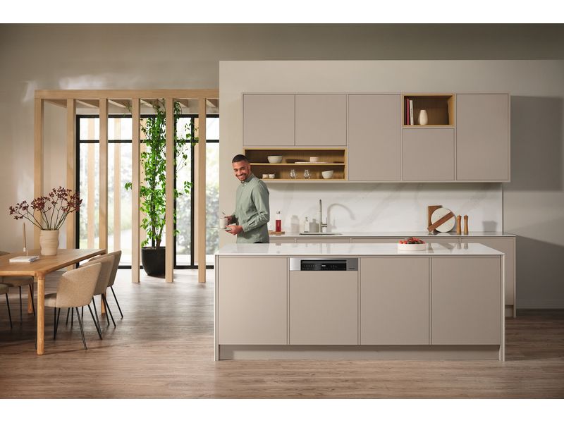 Miele Geschirrspüler G 17600-60 SCi AutoDos Integrierter Geschirrspüler