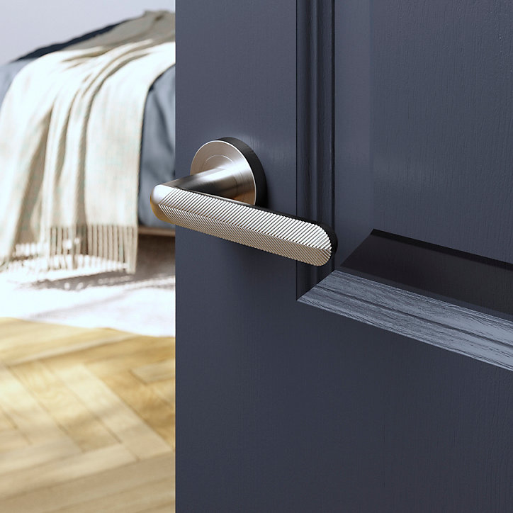 Ensemble poignée sur rosace rond à visser GoodHome Garlan effet nickel satin gris Ø50mm