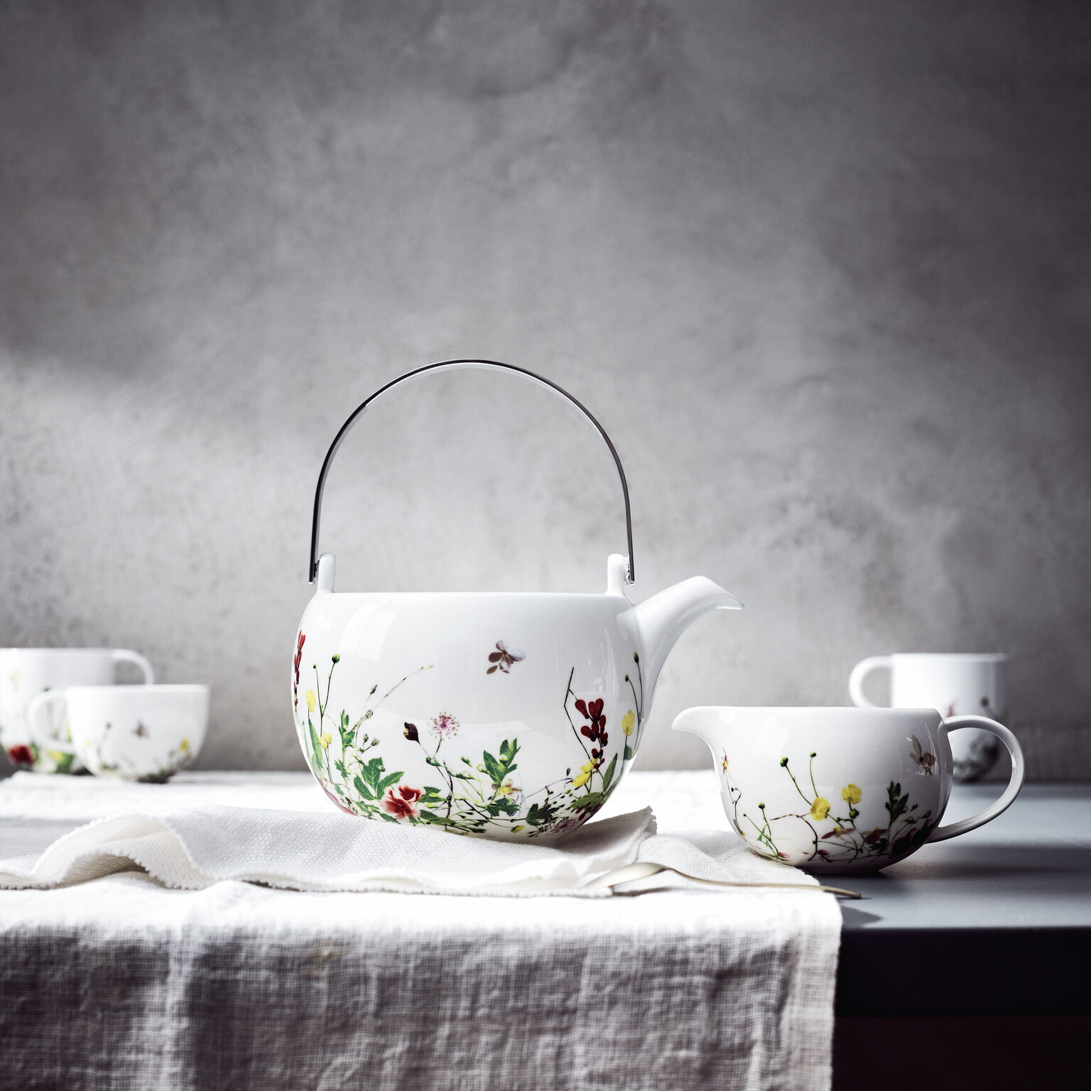 Brillance Bone China Fleurs Sauvages Teekanne 6 Pers. 3-tlg.
