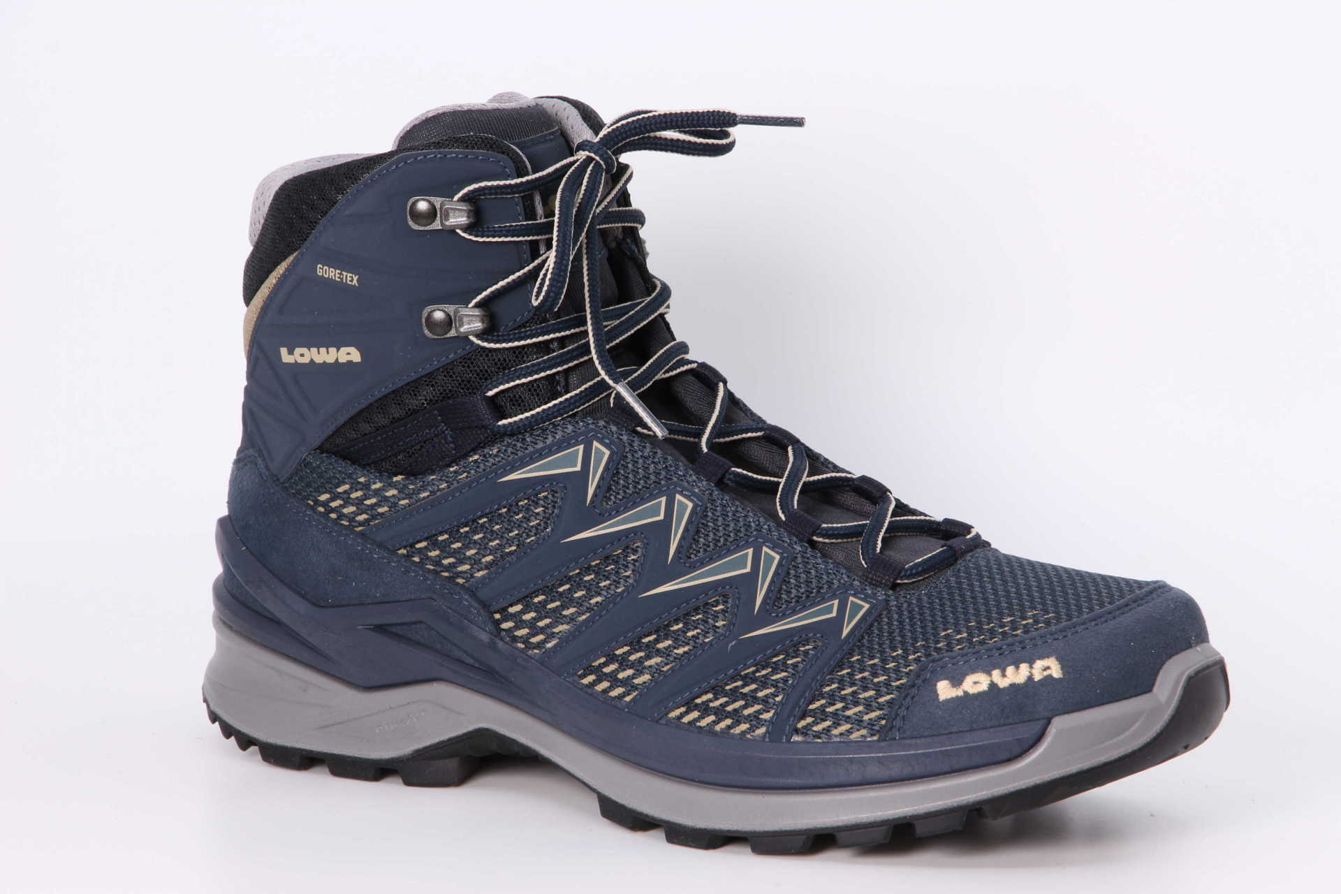 Lowa Innox Pro GTX MID jeans / dune
