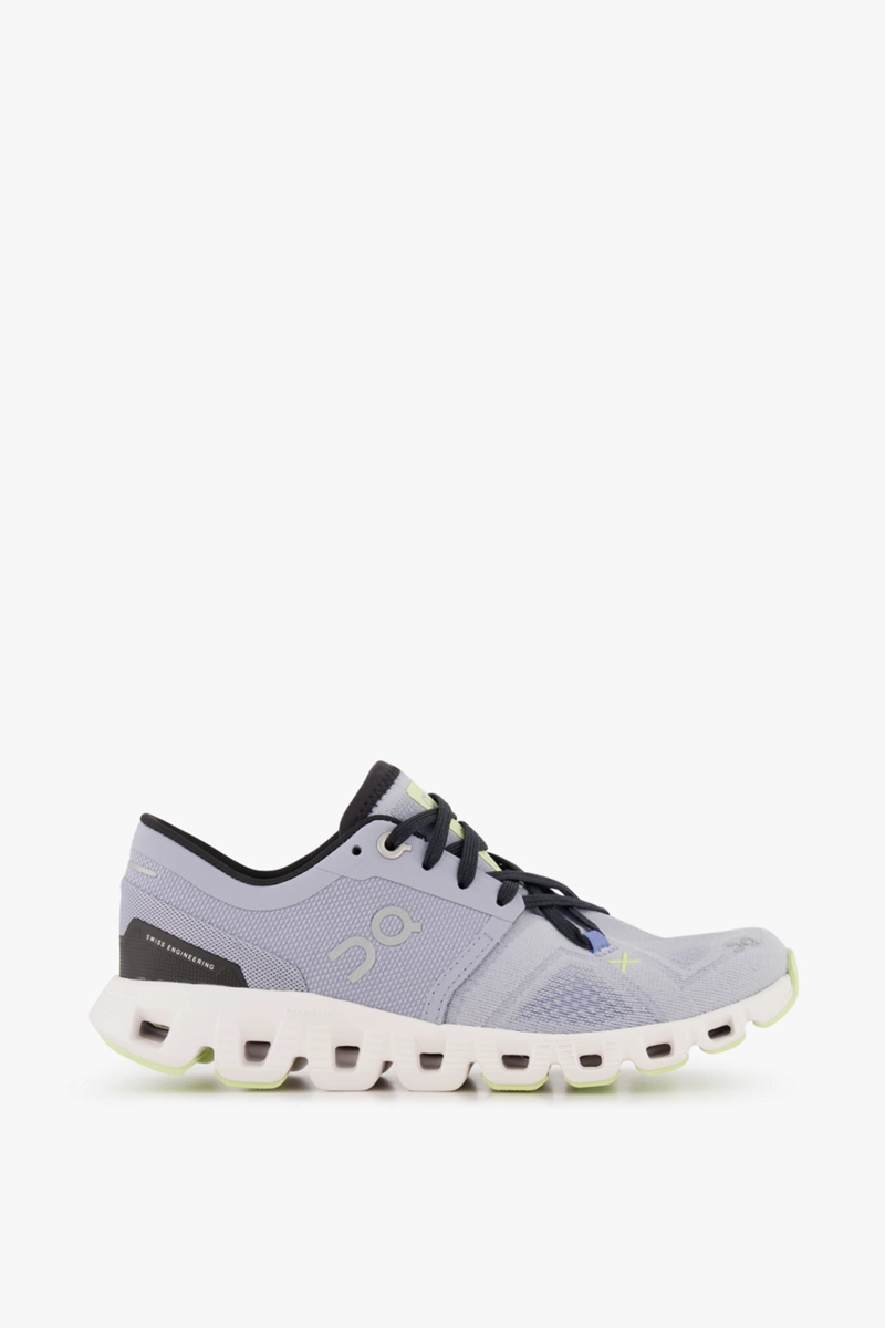 ON Cloud X 3 Damen Fitnessschuh