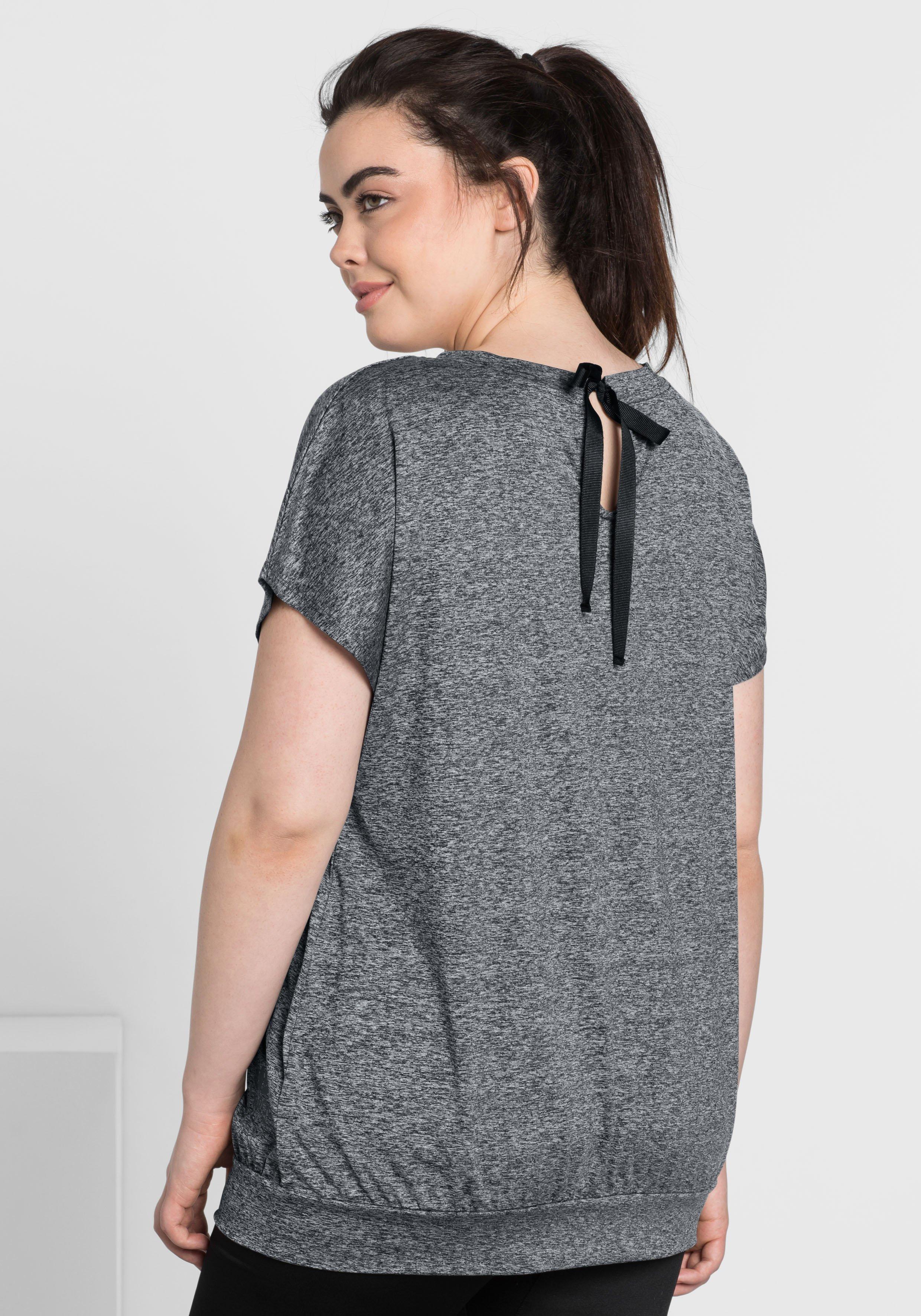 Funktionsshirt mit U-Boot-Ausschnitt