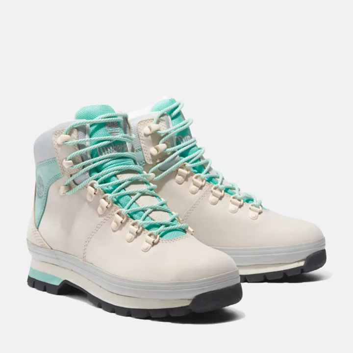 Bota impermeável Euro Hiker para mulheres na cor branca.