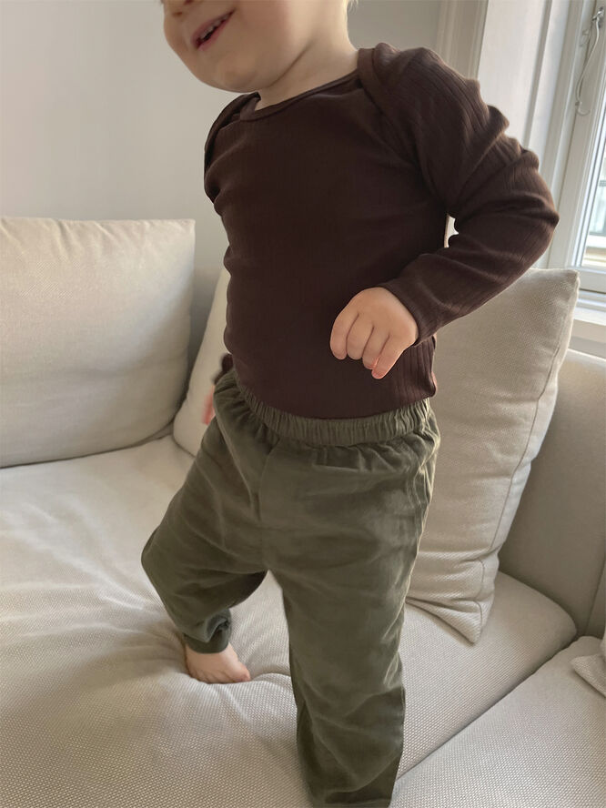 Magasin du Nord Collection Etna 1 baby pants GOTS Beetle