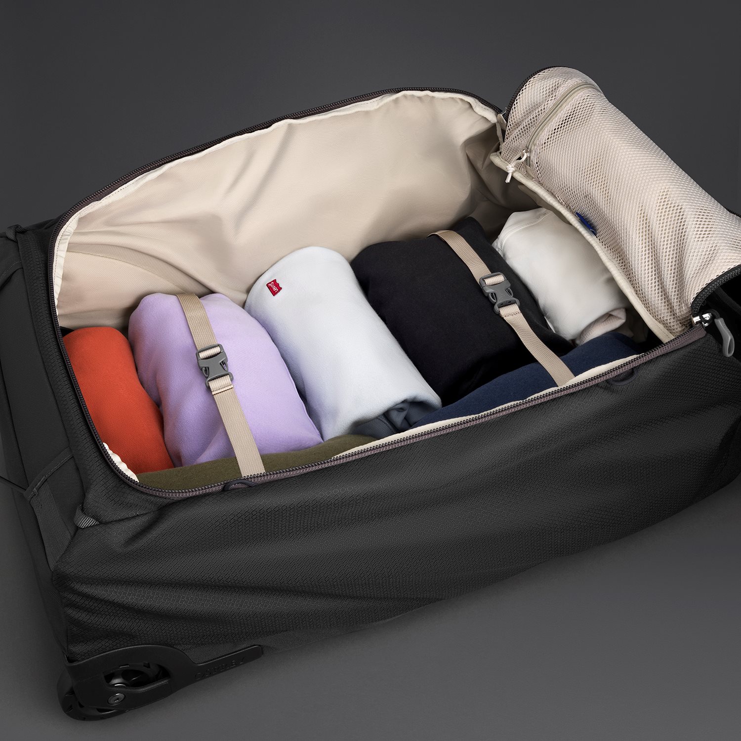Osprey Daylite Wheeled Duffel 85 black