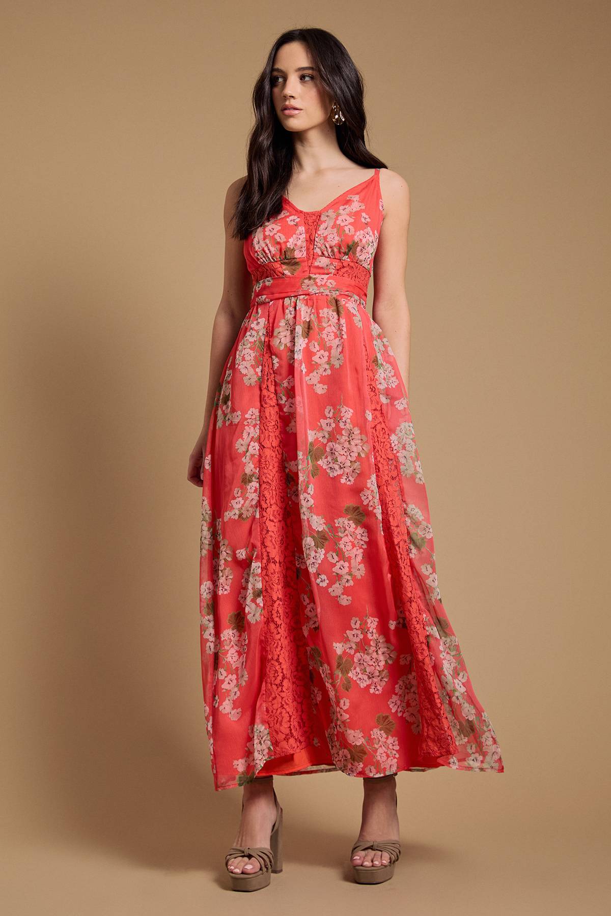 Oasis Robe Maxi Plissée À La Taille Avec Panneaux De Dentelle