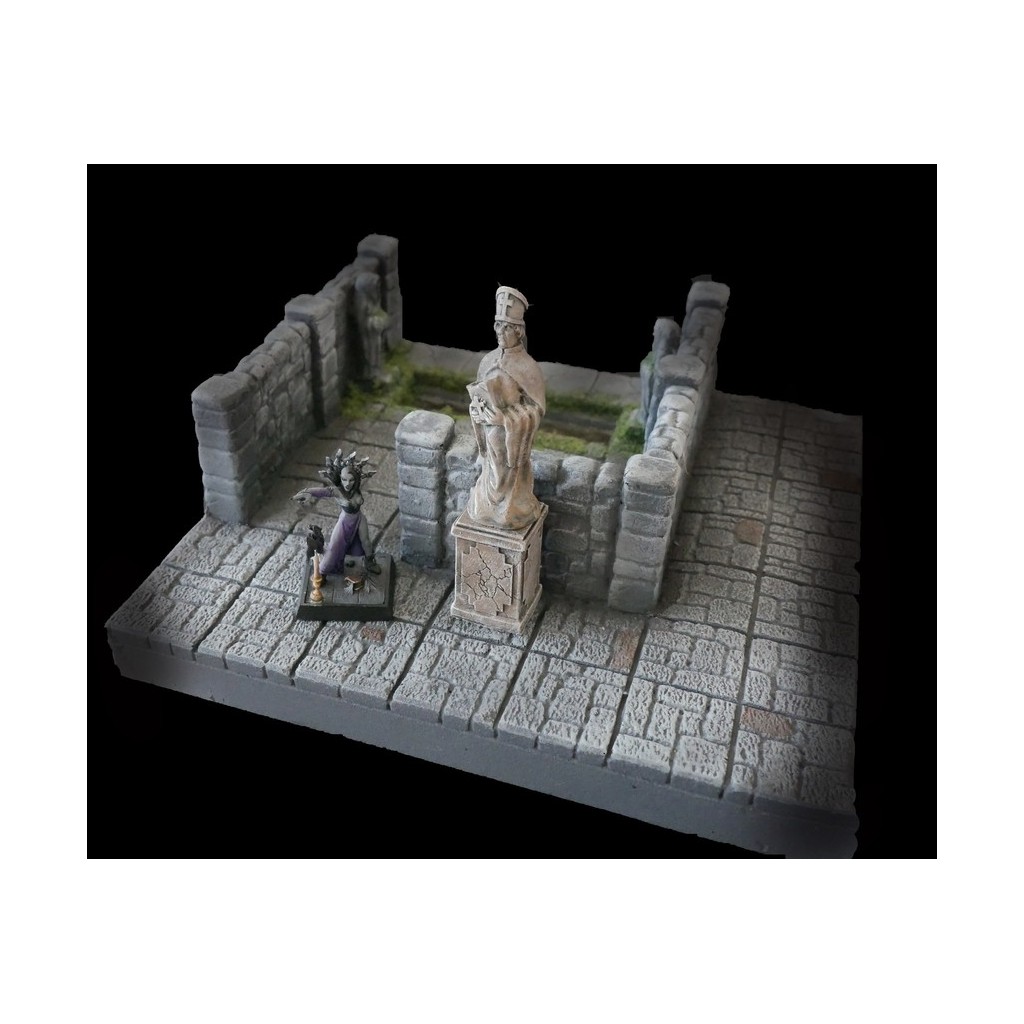 Ziterdes: Statue Base