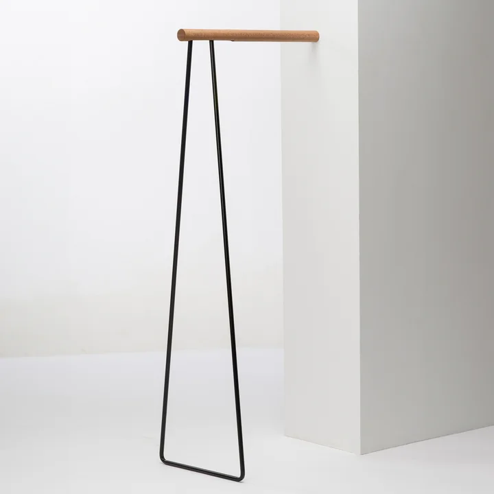 Lind DNA - Clothes Rack Wall Garderobenständer, Stahl schwarz / Eiche Natur
