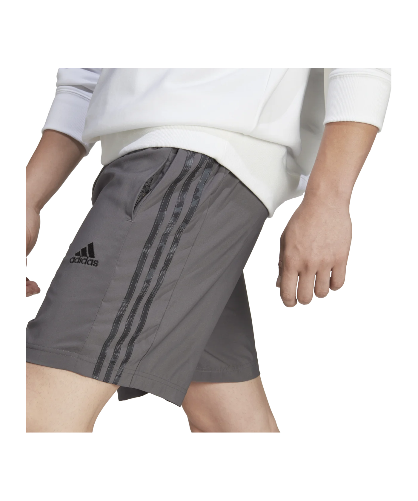 adidas AEROREADY Essentials Chelsea 3-Stripes Shorts Grey