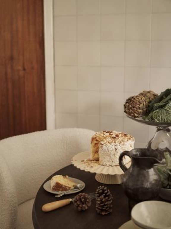 Ferm Living Fountain taartplateau op voet