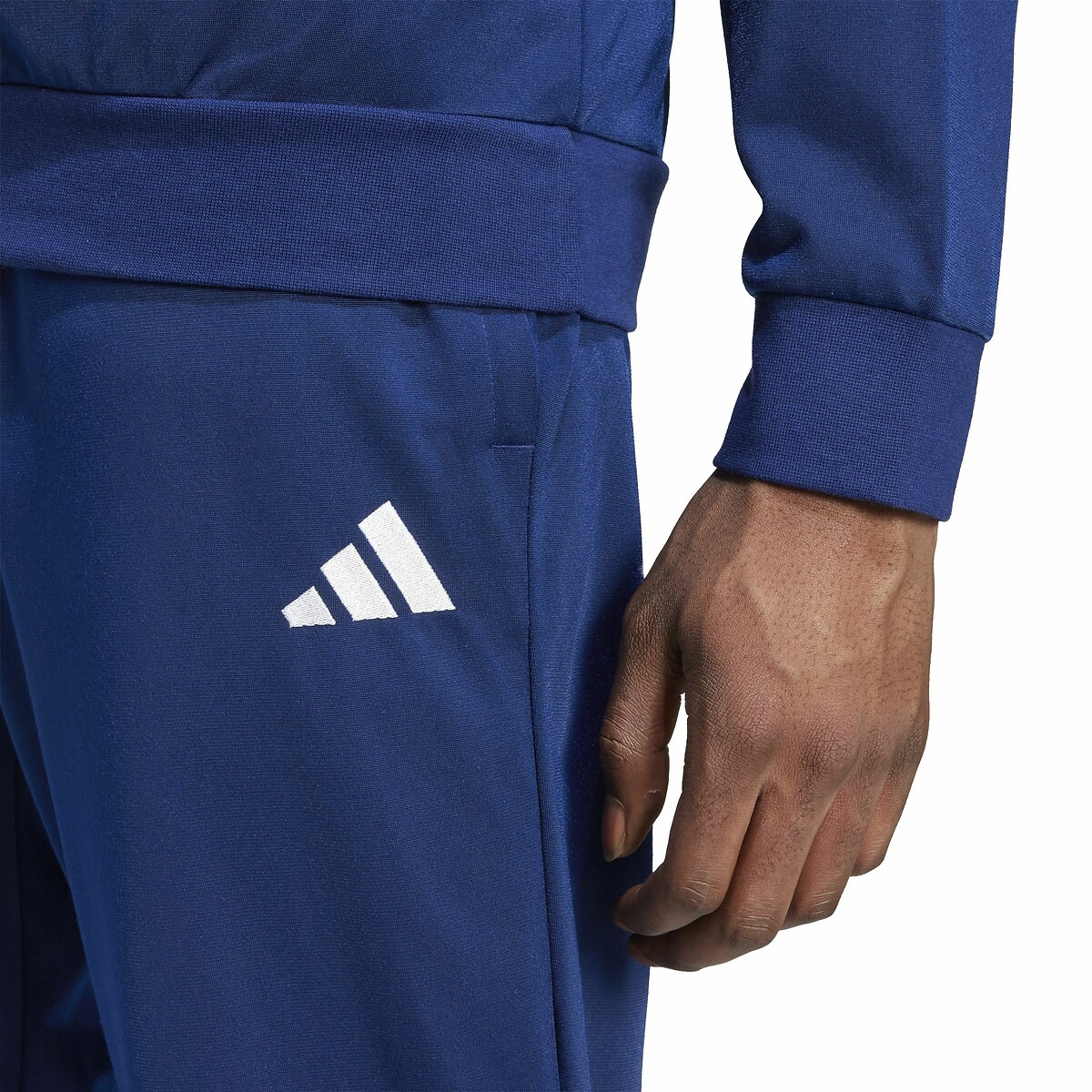 ROUPAS ESPORTIVAS ADIDAS<br>Roupa de treino