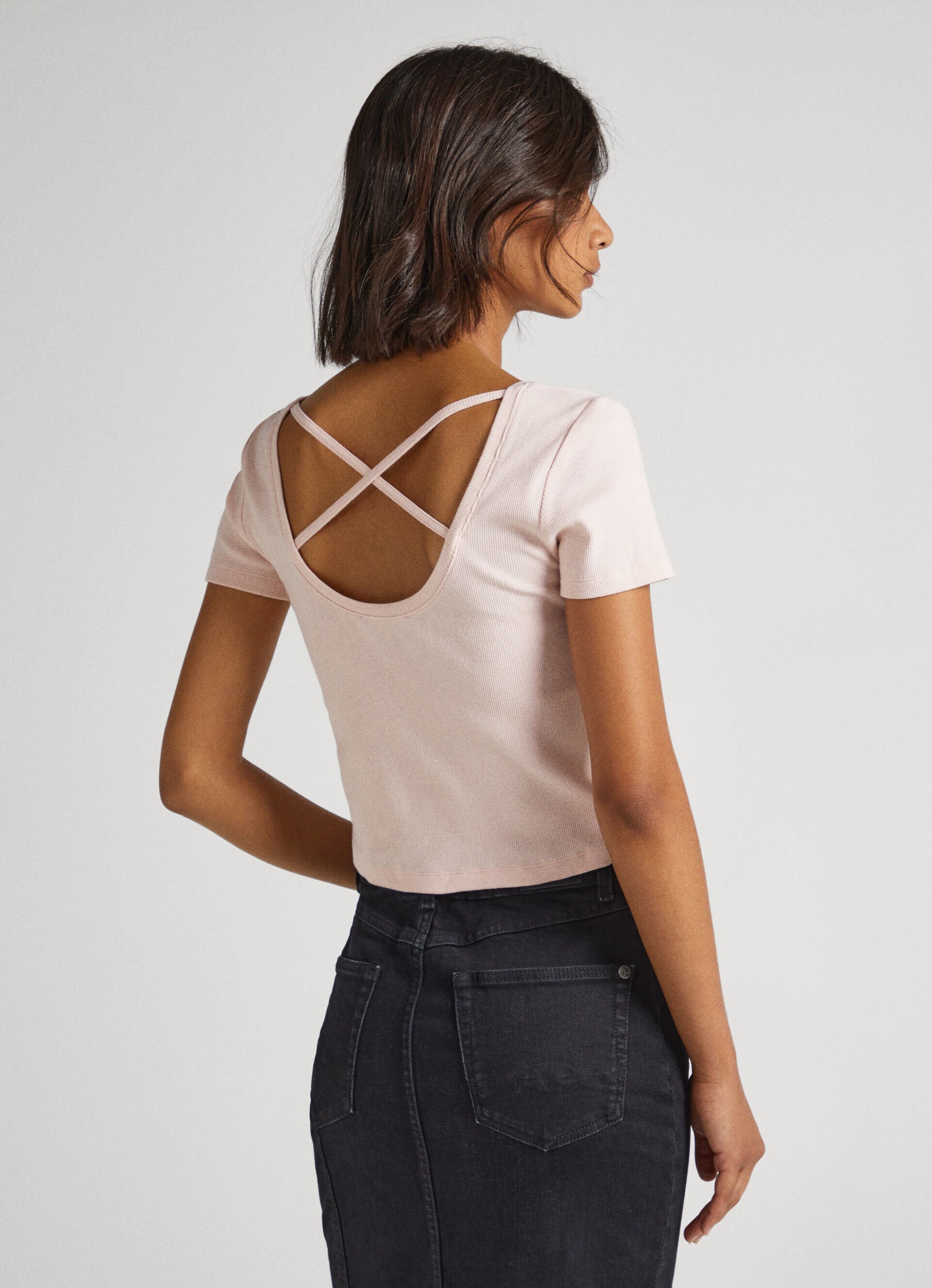 CAMISETA COM COSTAS CRUZADAS - rosa acinzentado