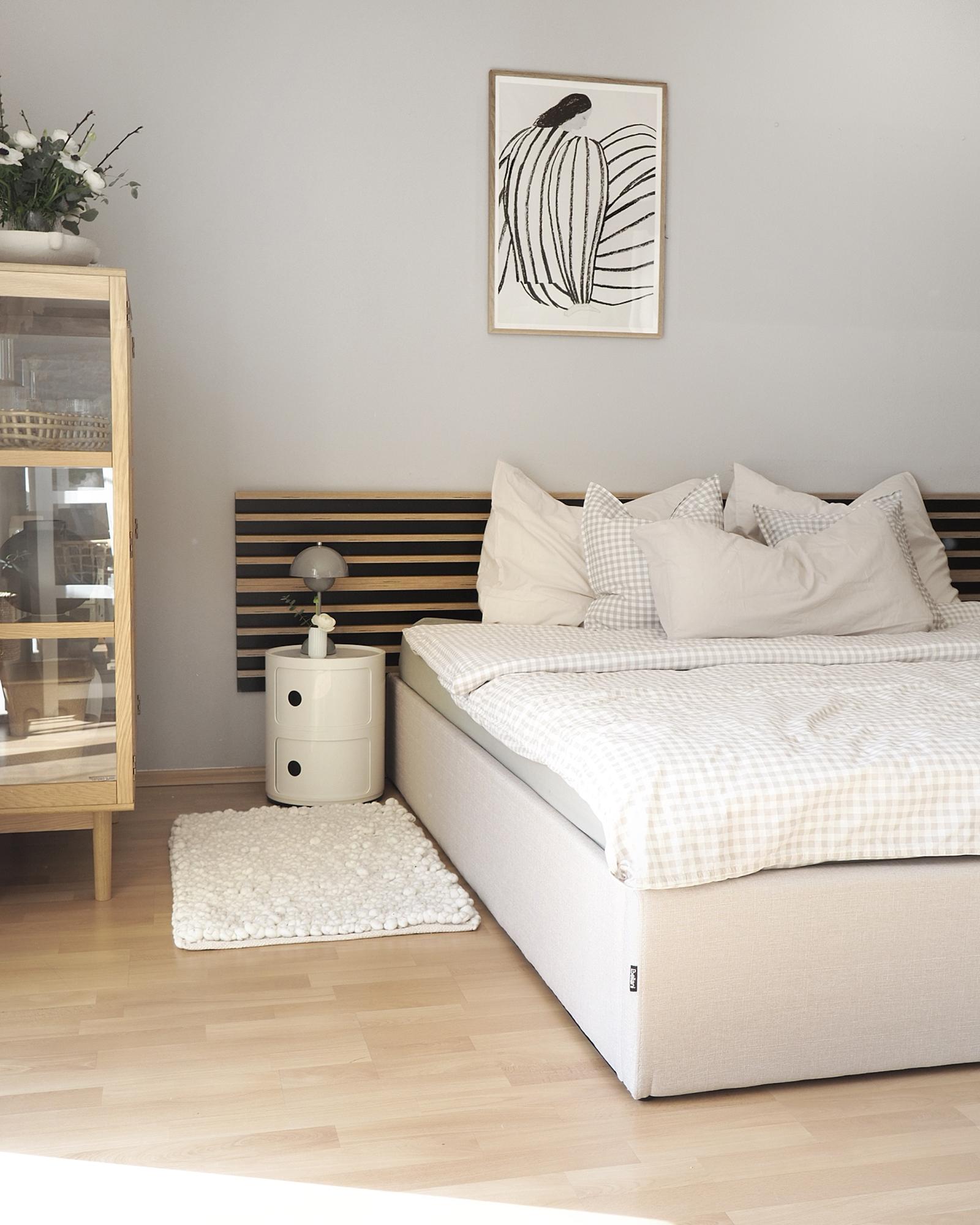 Opbergbed zonder hoofdbord Stof DINAN 180 x 200 cm Lichtbeige