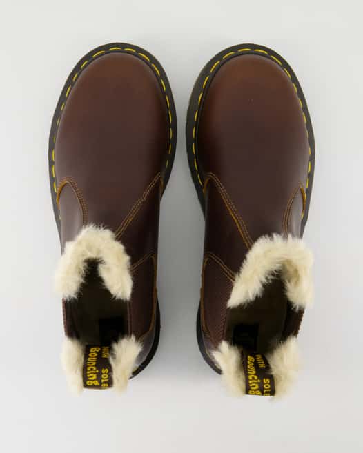 Dr. Martens Leonore Chelsea Boots in Braun