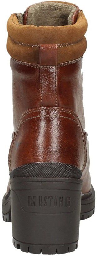 Mustang Veterschoenen Hak cognac