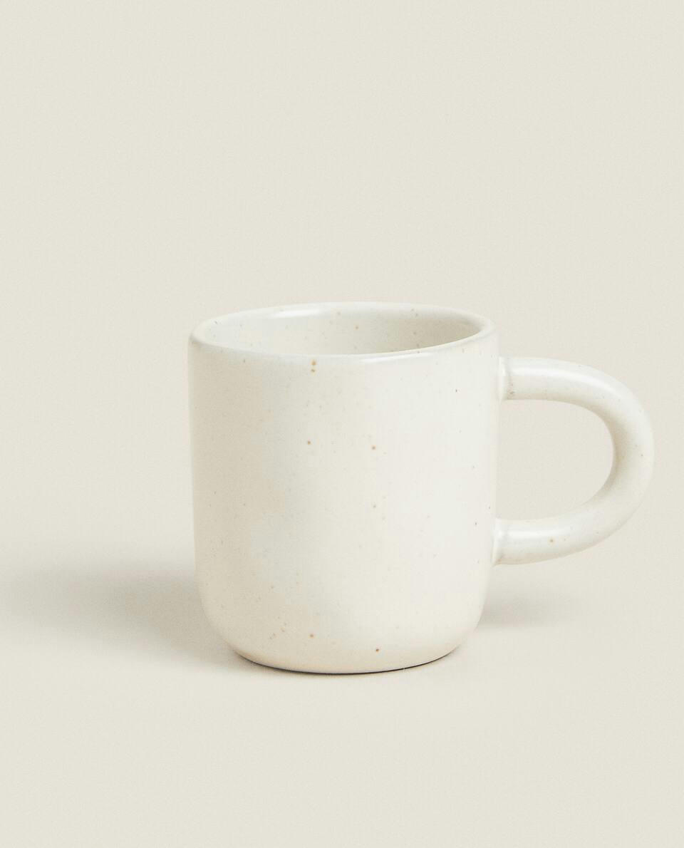 XÍCARA DE CAFÉ EXPRESSO TEXTURIZADA