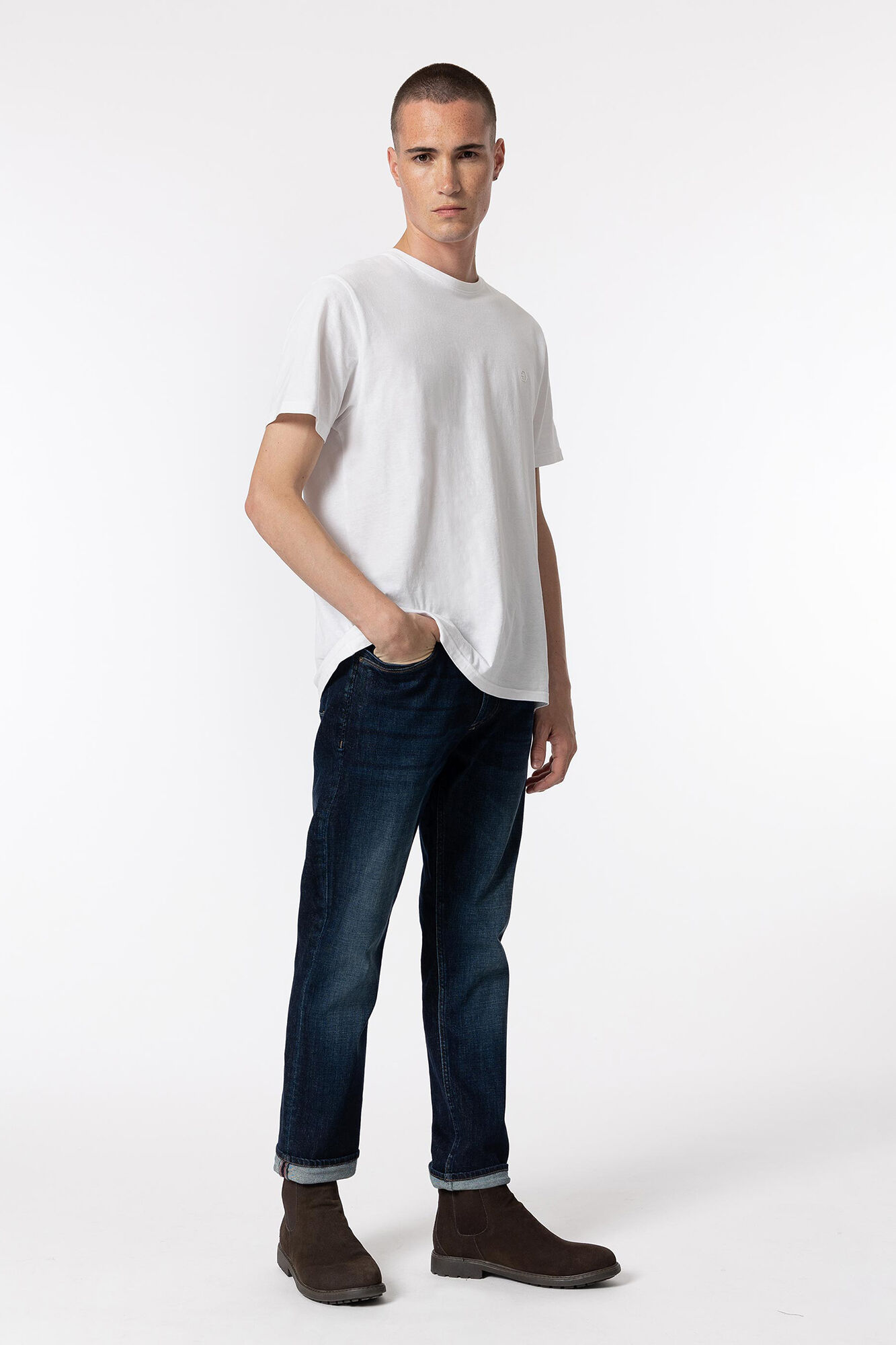 Calça jeans Leo Comfort Fit com cinto