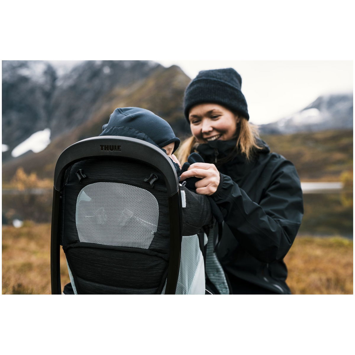 THULETHULE   Sapling Kindertrage black