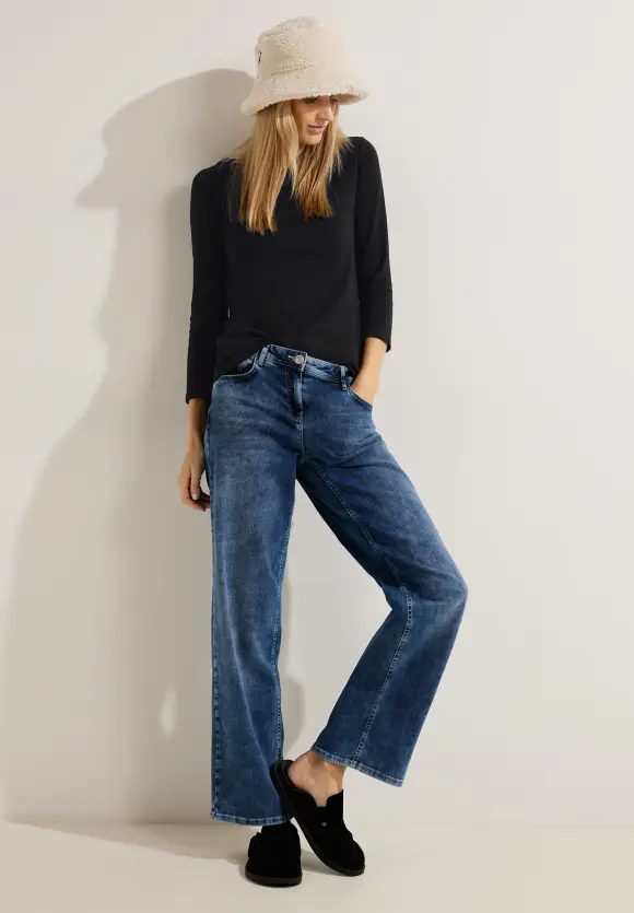 Basic T-Shirt in Unifarbe - Black