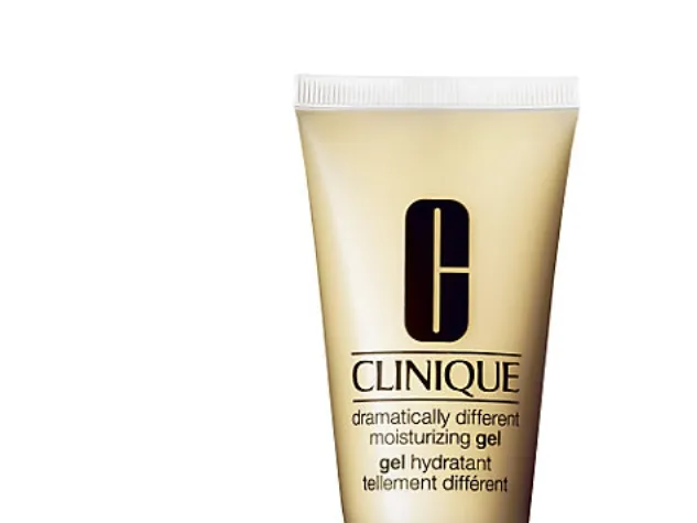 CLINIQUE DRAMATICALLY DIFFERENT MOISTURIZING LOTION SKIN TYPE III - IV 50ML