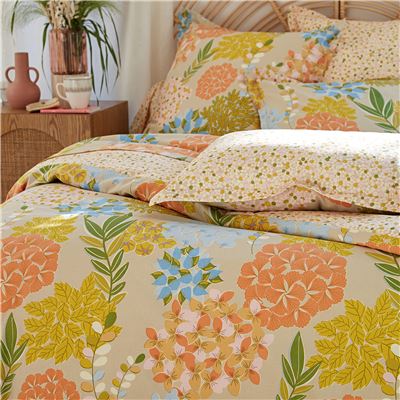 Linge de lit motif bouquet de fleurs - BECQUET CRÉATION