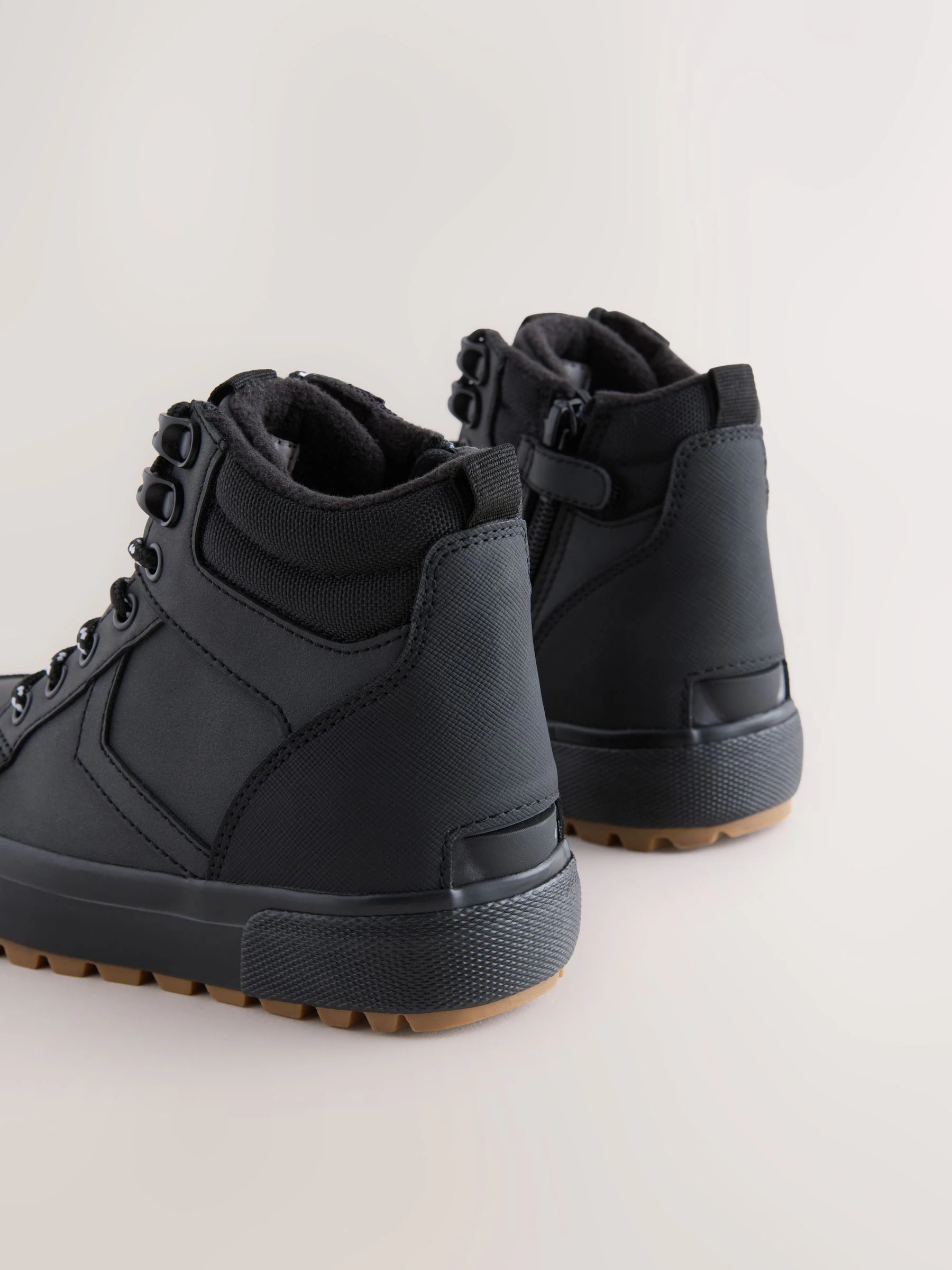Zwart - Warm gevoerde hoge boots