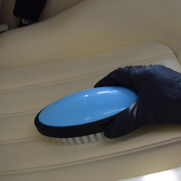 Stipt Cleaning Brush