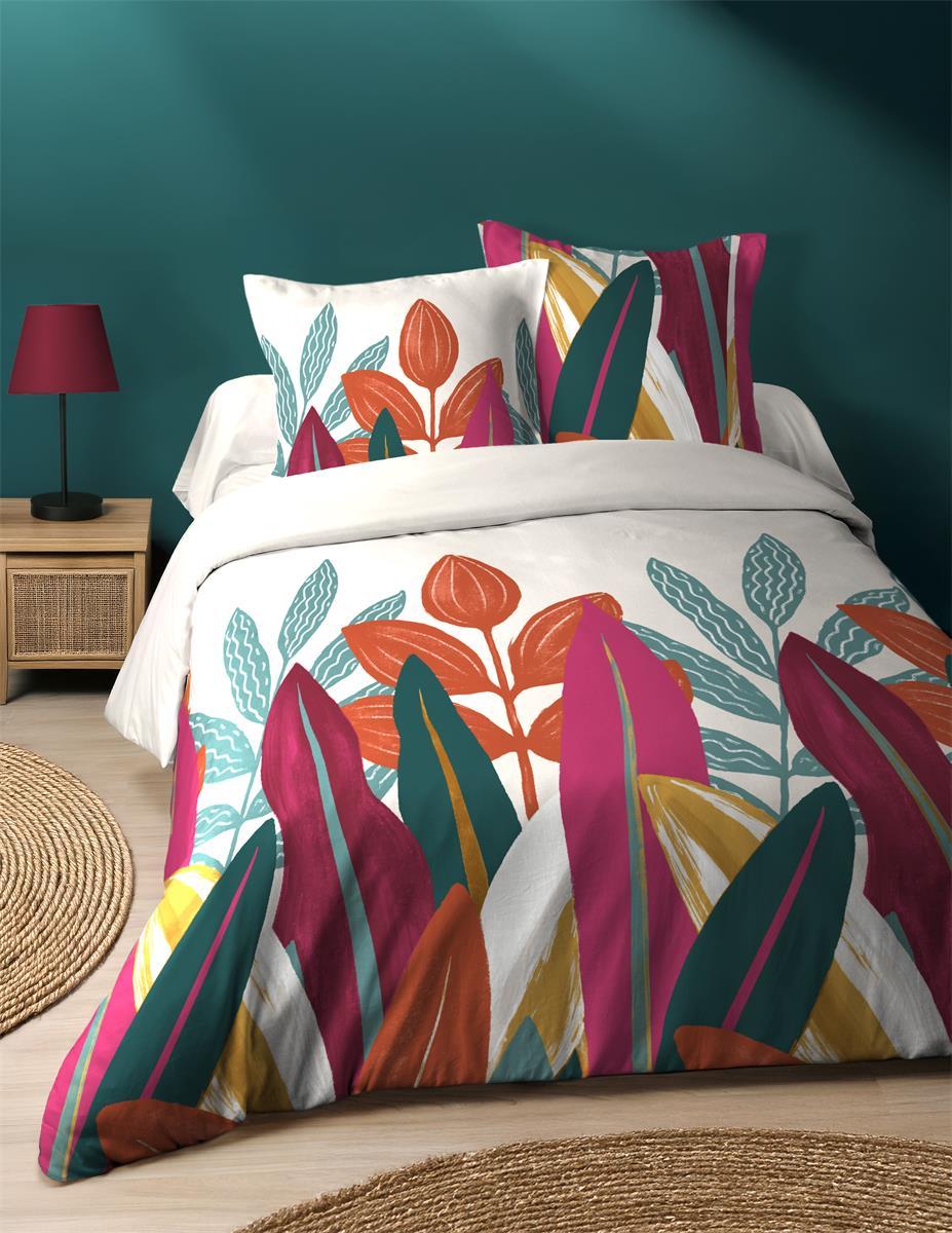 MALGACHE HOUSSE COUETTE 240X220CM ET 2 TAIES 63X63CM