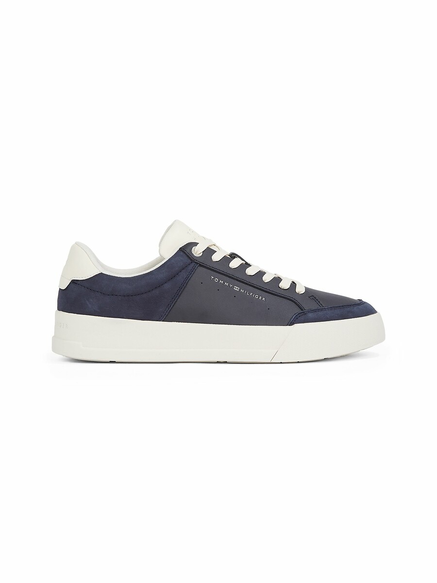 TOMMY HILFIGER<br>Tênis Court em nobuck