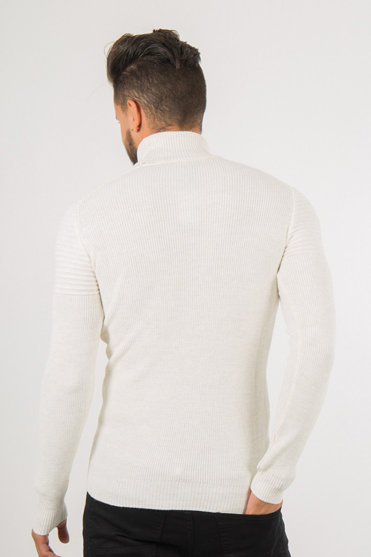 Pull fin col roulé slim