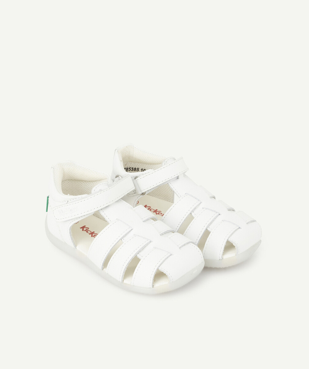 KICKERSLES SANDALES PREMIERS PAS EN CUIR BLANC