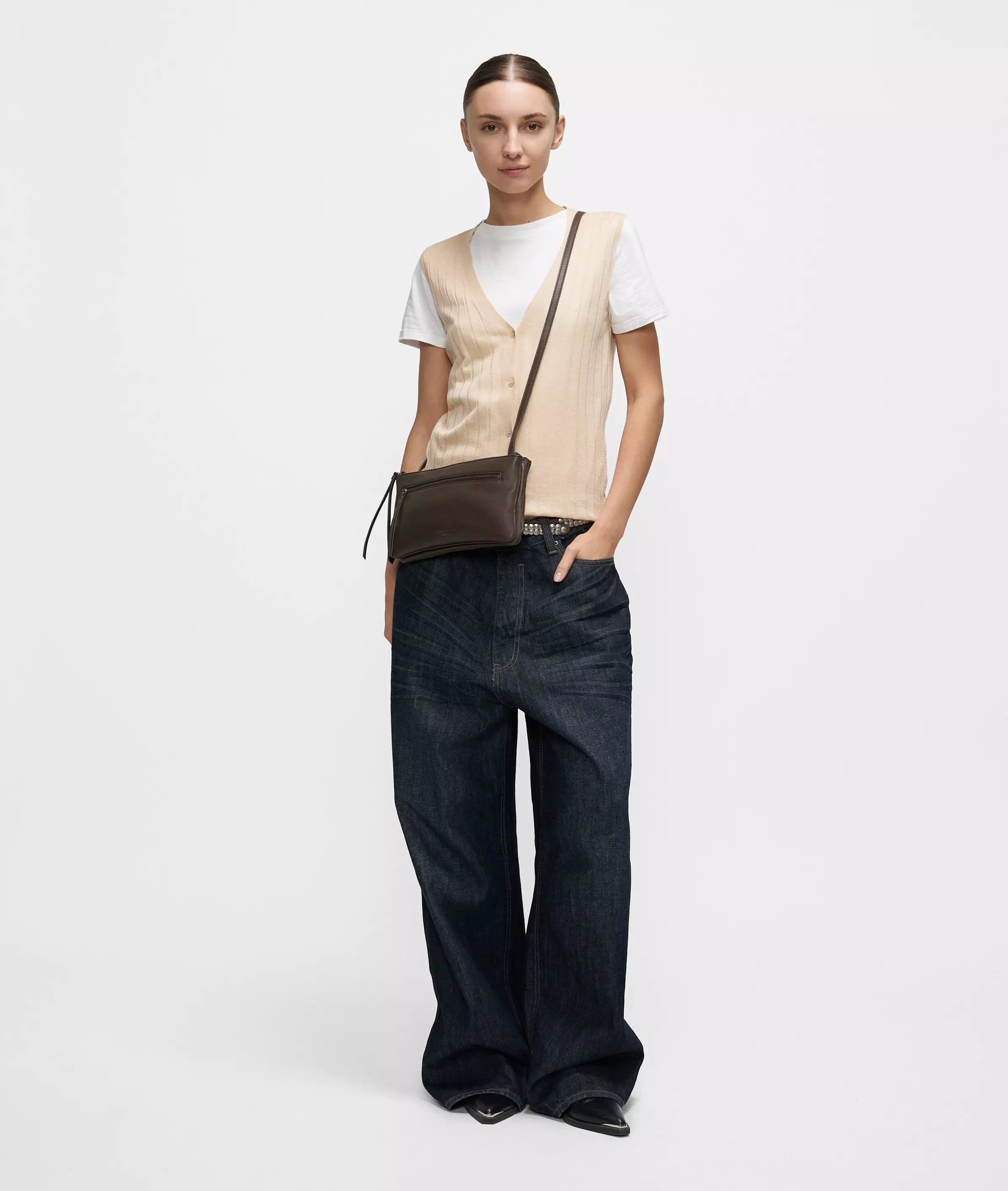 Crossbody Handy shoulder bag made from soft sheepskin