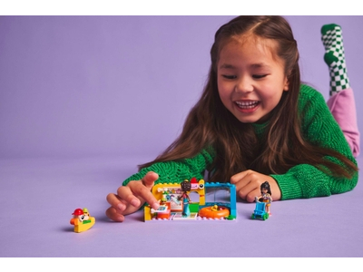 LEGO Speelkamer van Aliya's zusje (42645)