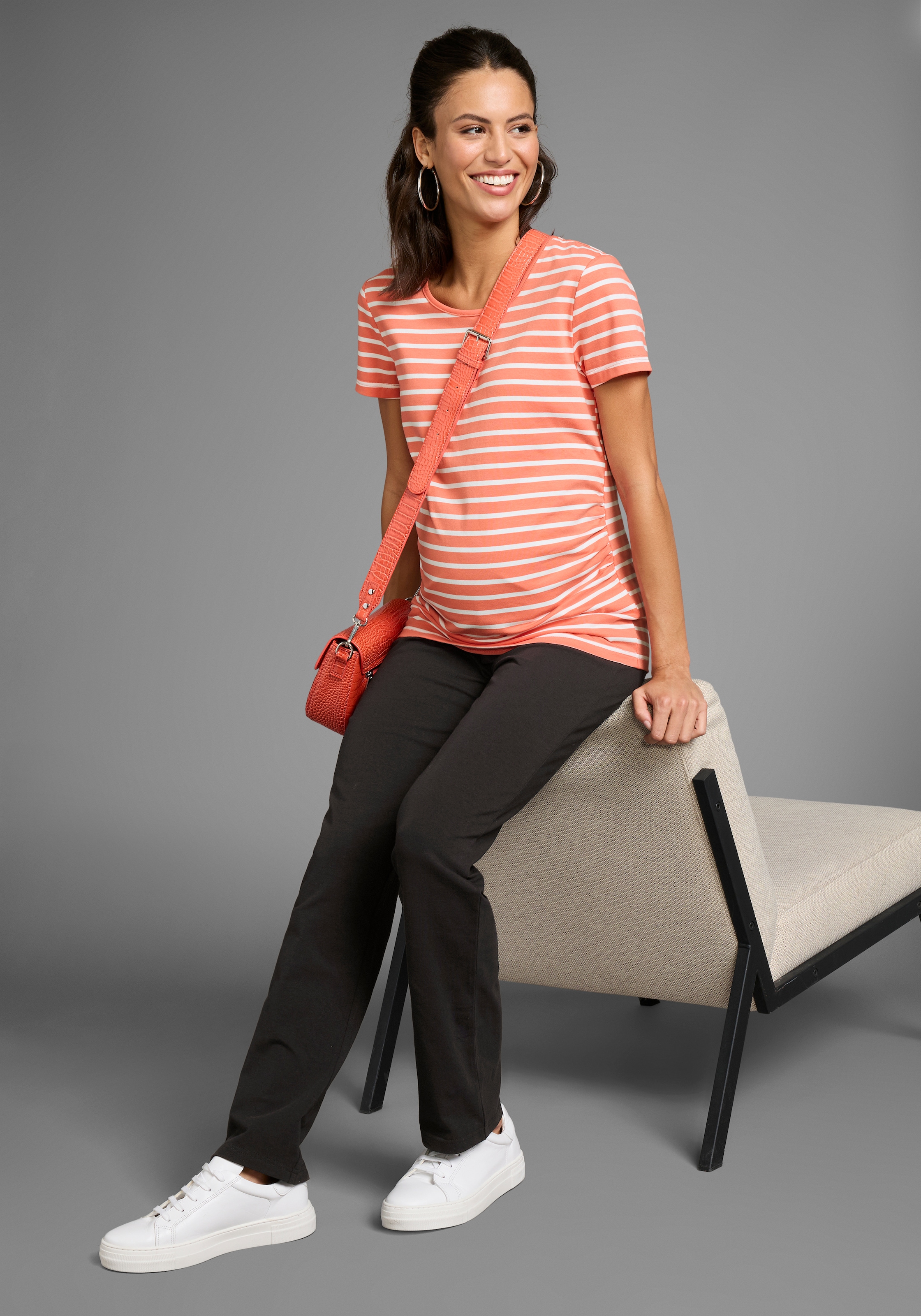 Neun Monate Umstandsshirt »2tlg. Set: T-Shirt+Leggings«, 2 Stk. Komplett Outfit für die Schwangerschaft und Stillzeit