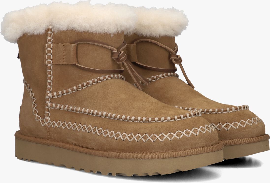 camel ugg vachtlaarzen classic mini alpine