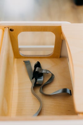 Duck Woodworks 3-i-1 Sammenleggbar Læringstårn med Matstol, Nature