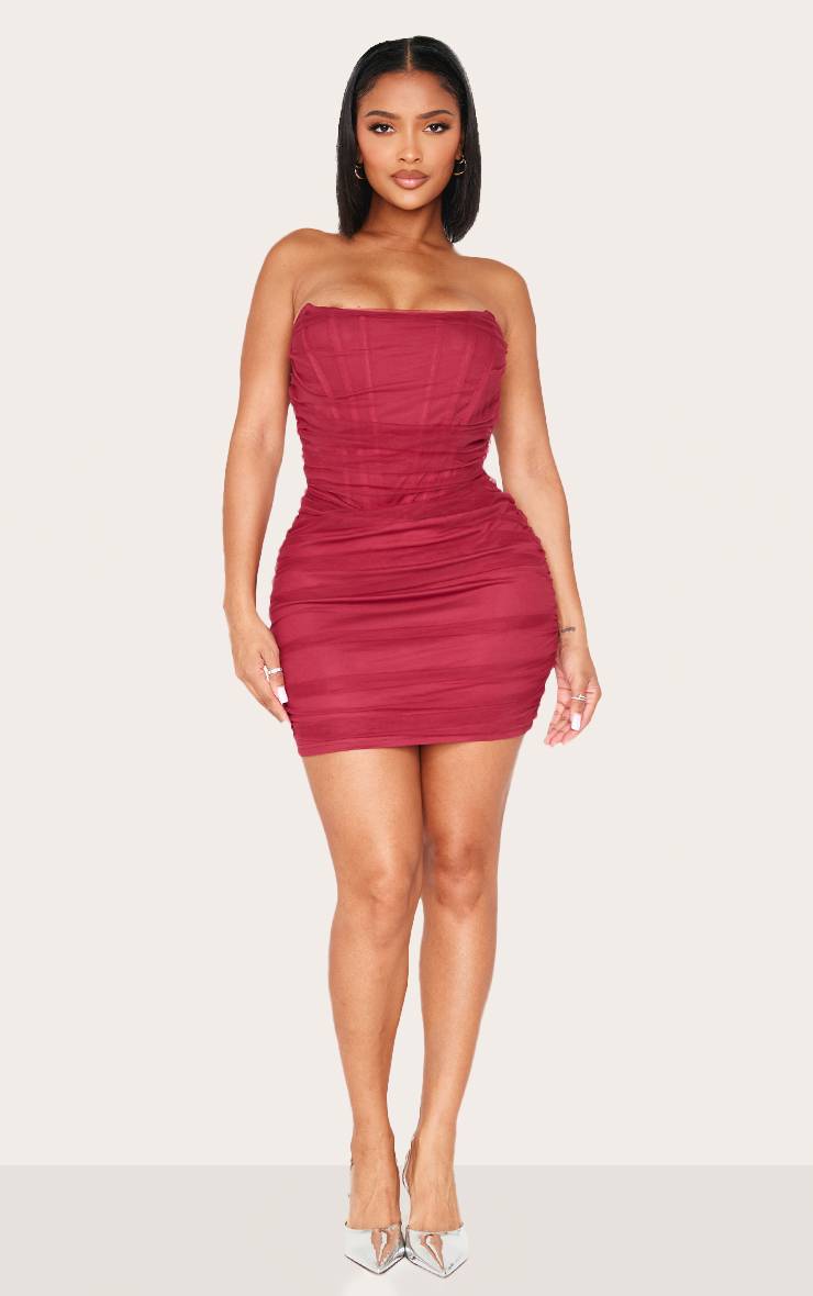 Rouge Bordeaux Robe Moulante Shape À Détail Corseté Et Fronces En Mesh