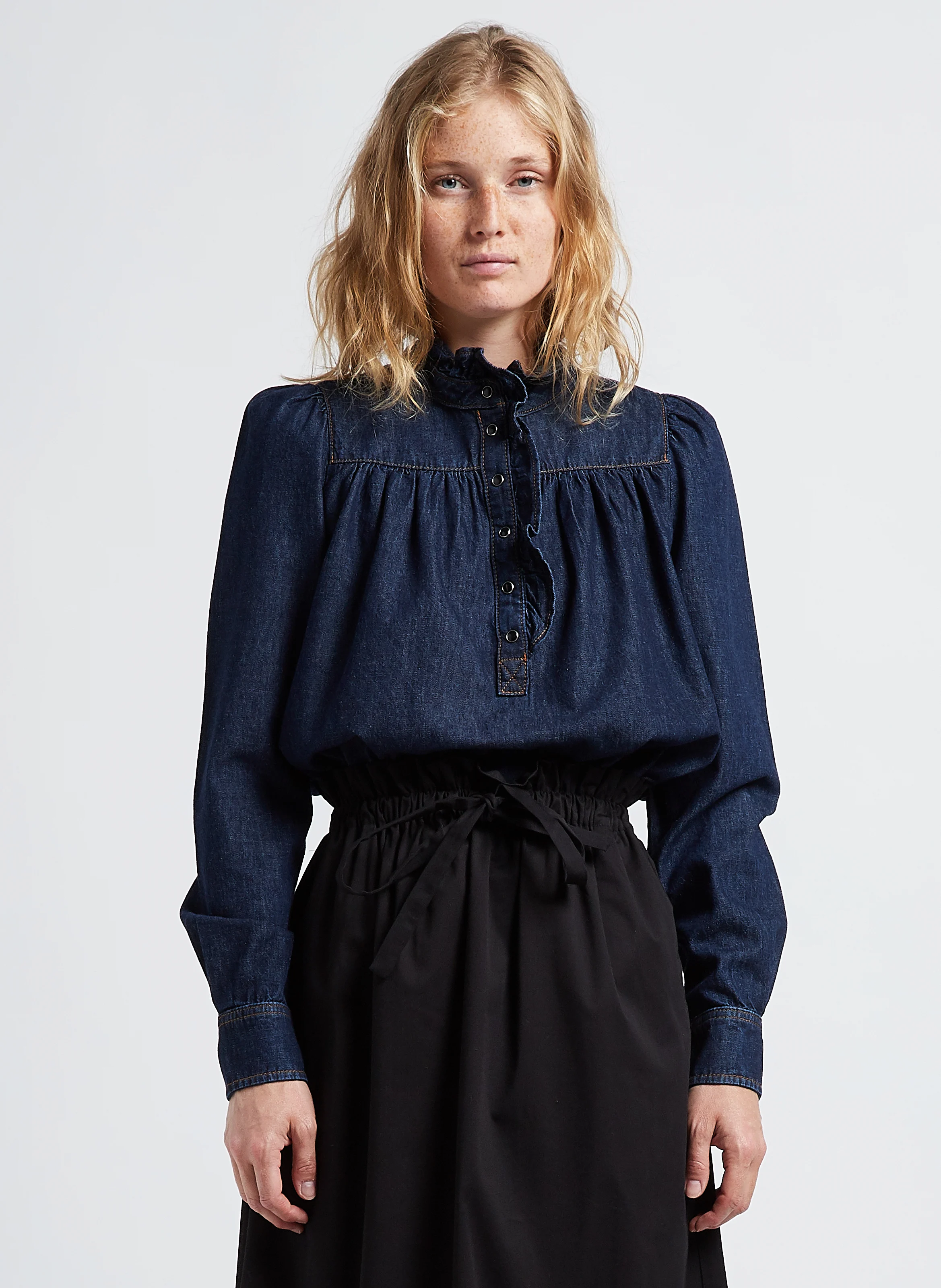 MILAC - Chemise à col victorien fluide en coton | Bleu