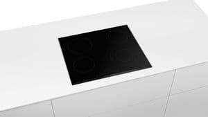 Bosch Kogeplade PKF675FP2E (Sort)