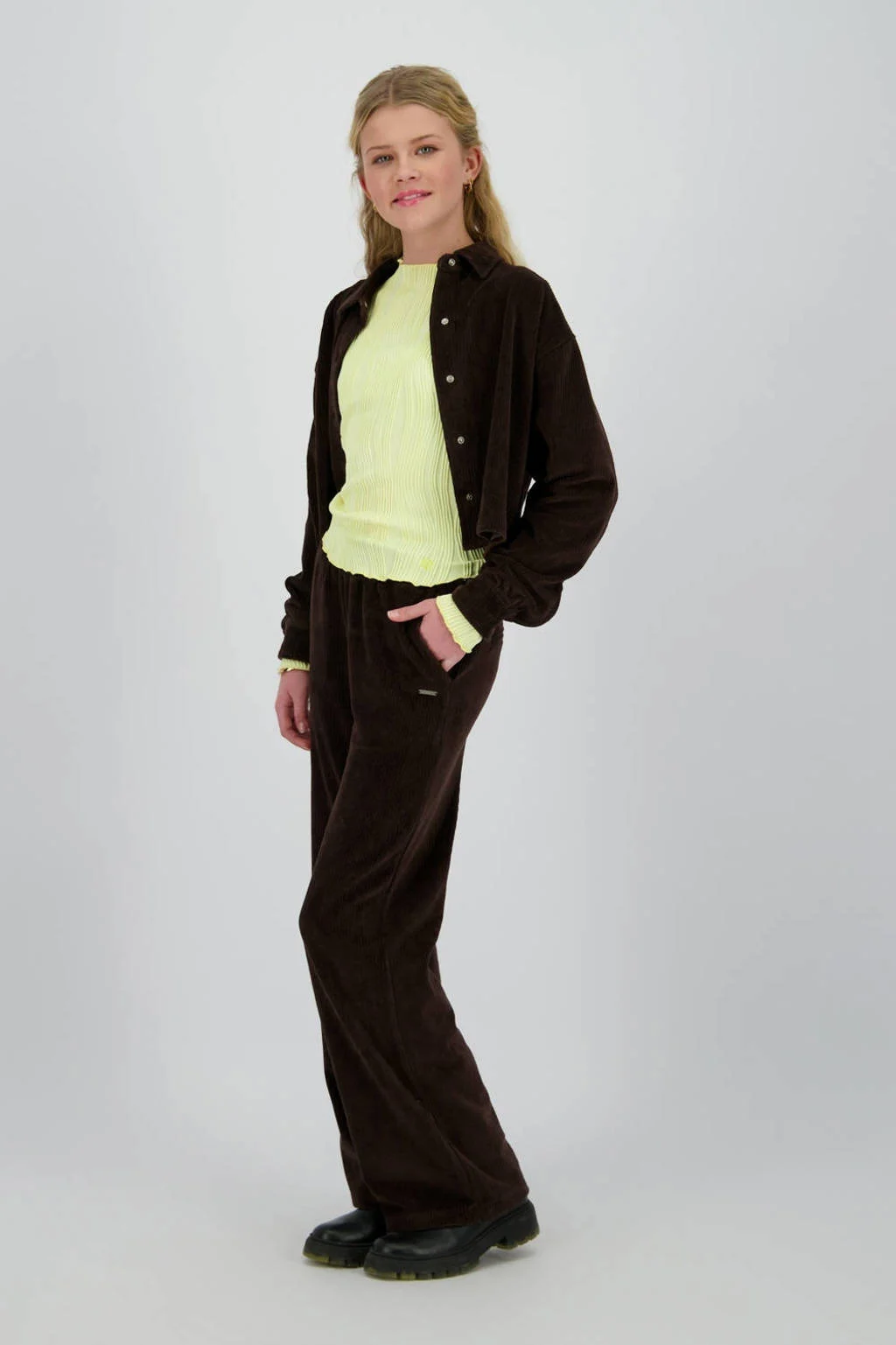 Raizzed wide leg flared broek donkerbruin