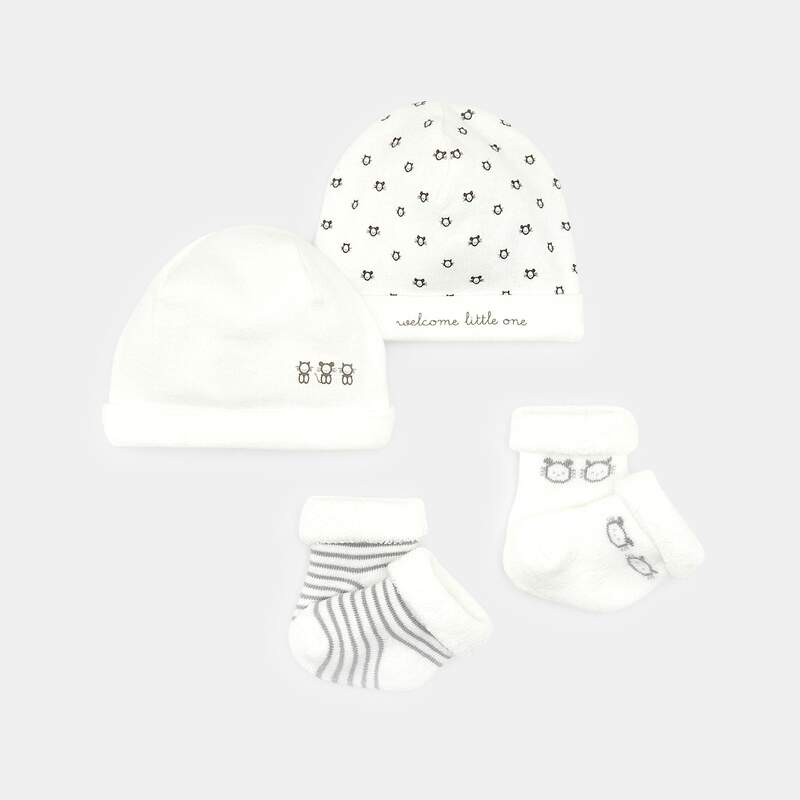 Kit bonnets prématuré et chaussettes blanche naissance