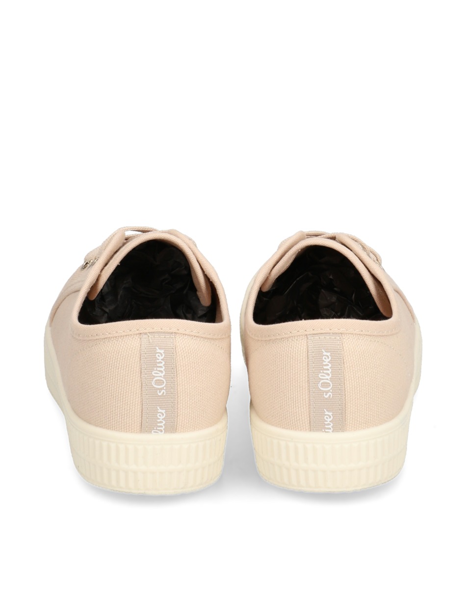 Canvas Sneaker