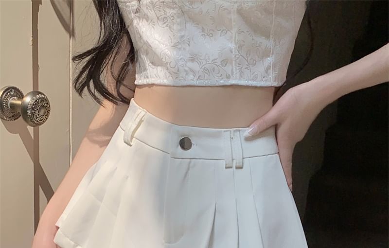 Metonymph - Hoge taille, effen geplooide kanten shorts