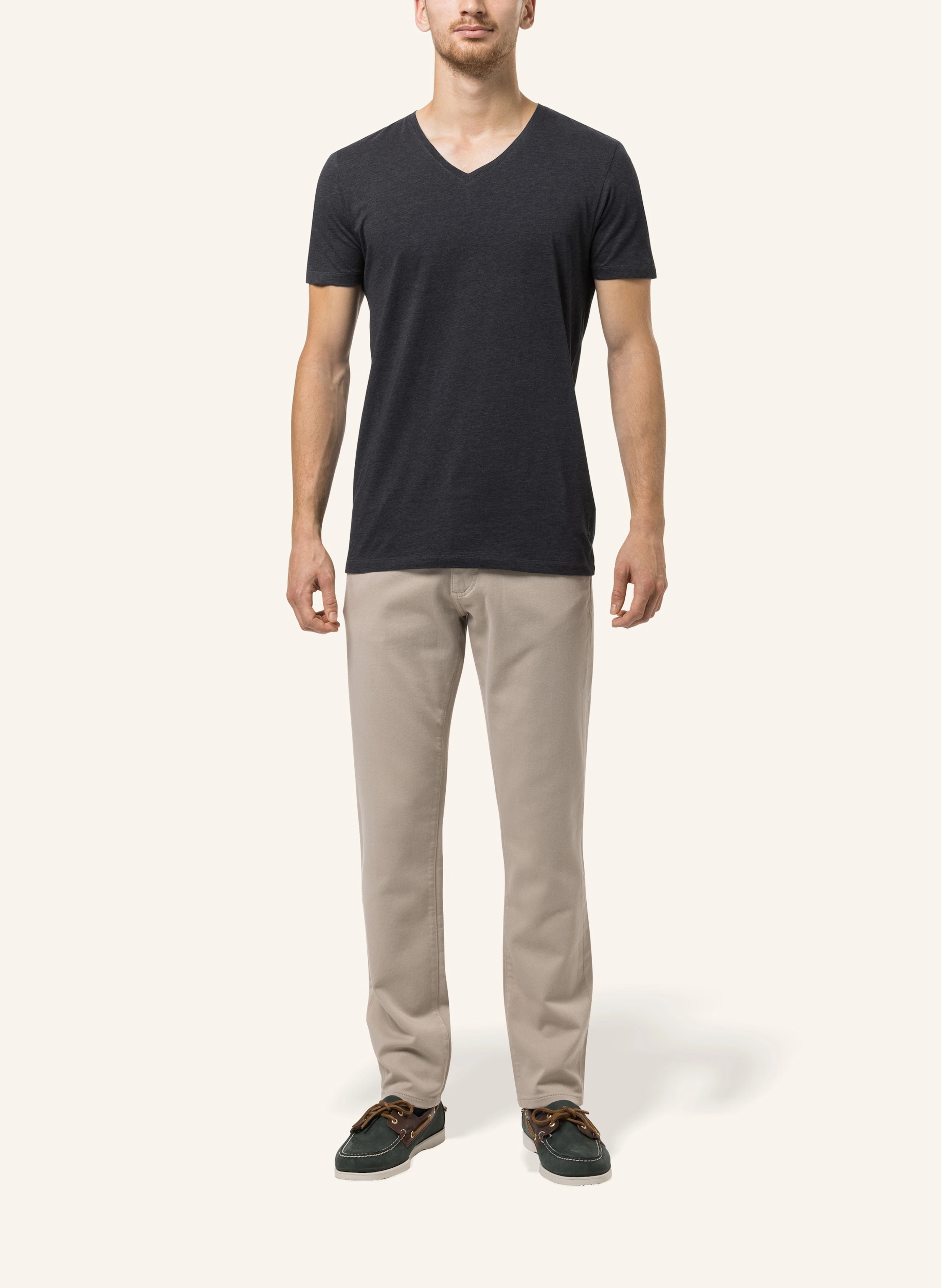 TRUSTED HANDWORK V Neck 1/2-Sleeve T-Shirt
