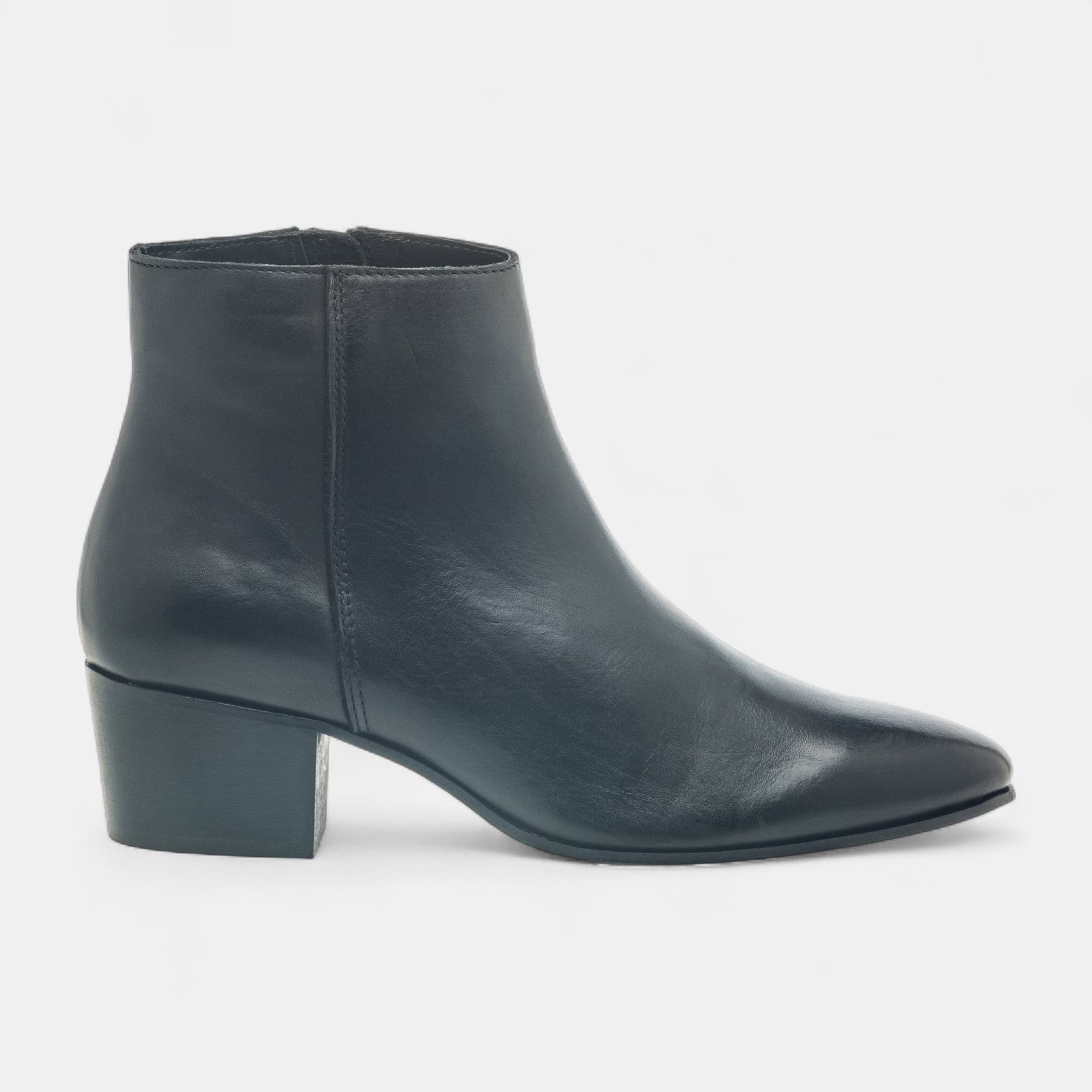 Bottines Femme en cuir noir vernis