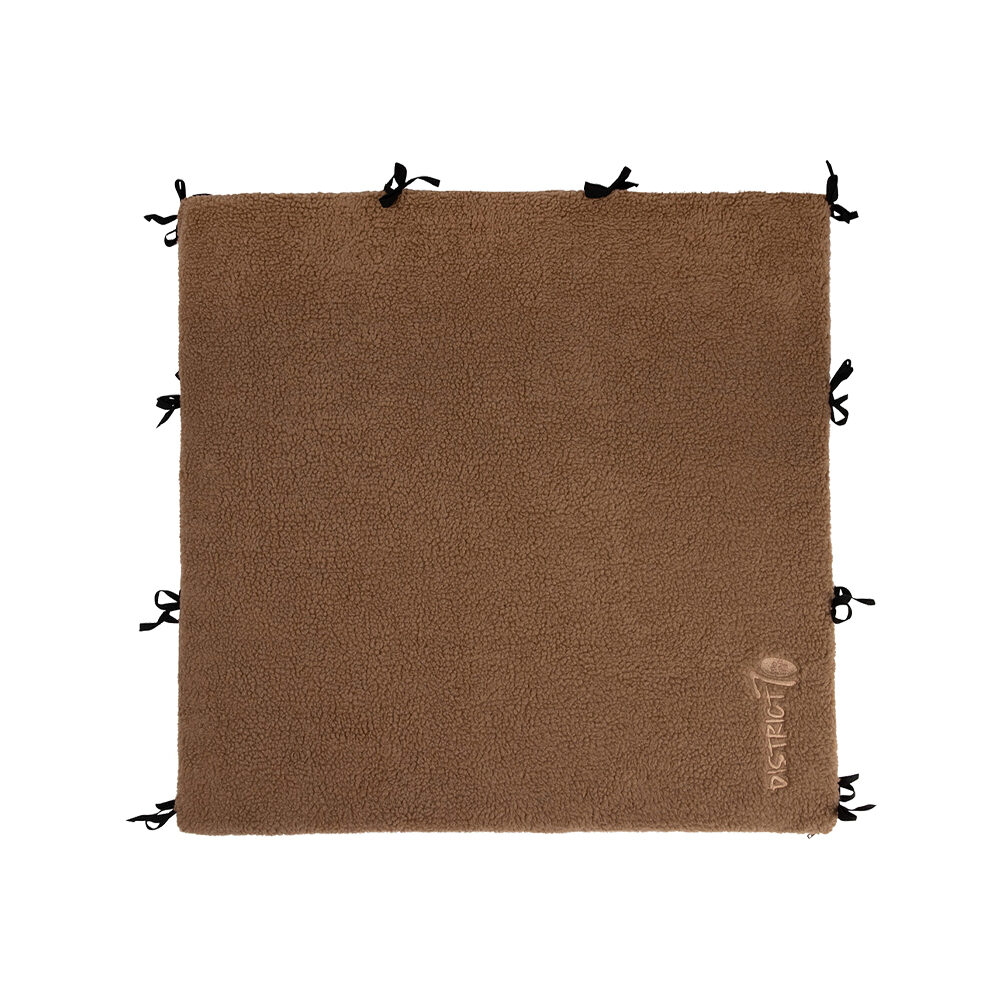 District 70 Sherpa Bench Divider