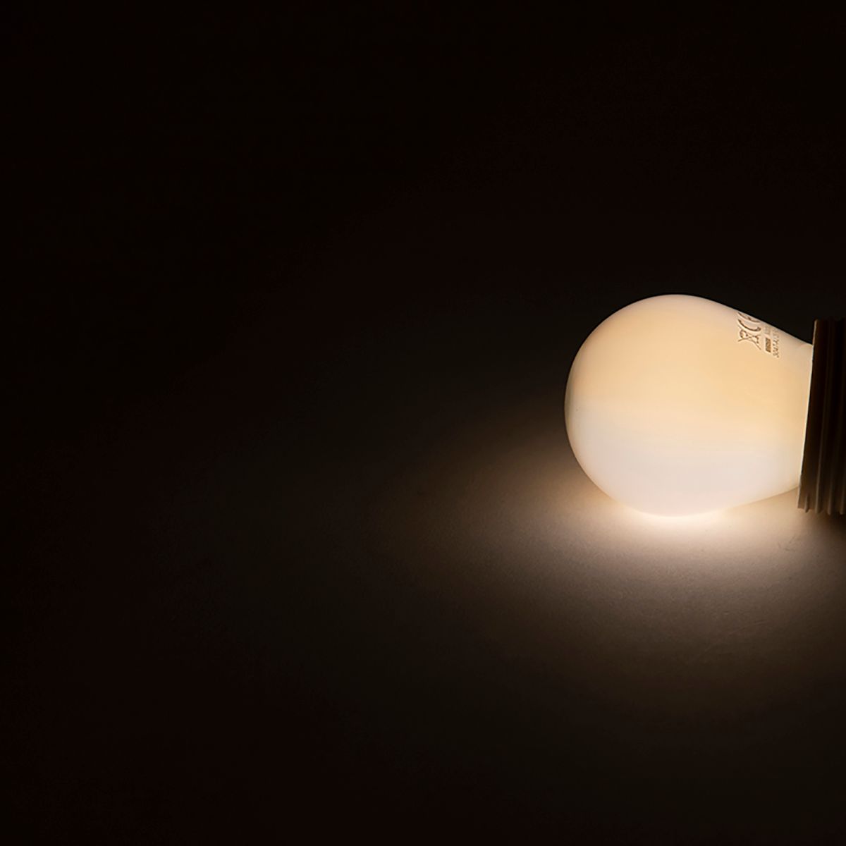 Set van 3 smart E27 dimbare LED lampen P45 4,5W 400 lm 2200-4000K