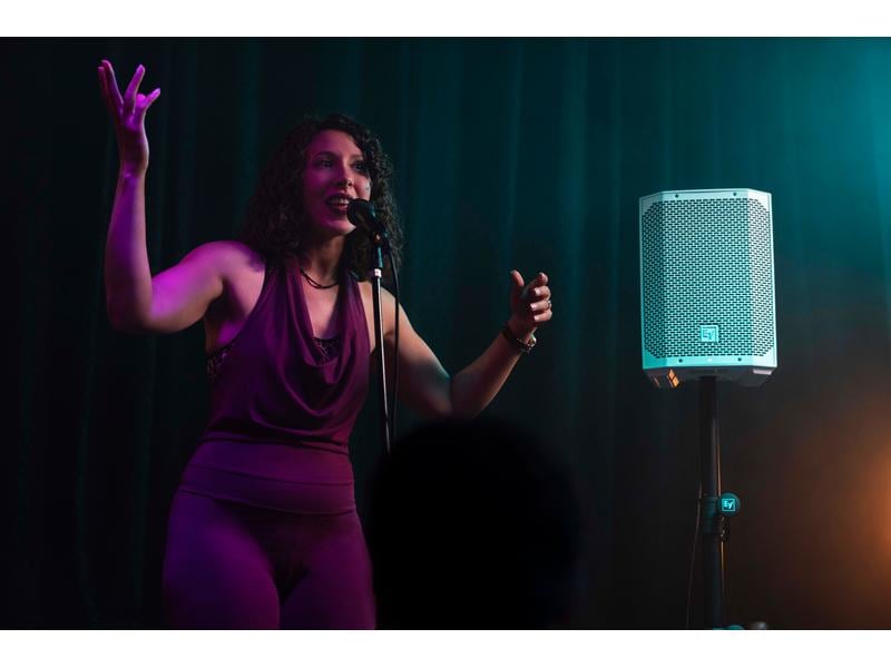 Electro-Voice Lautsprecher Everse 8 – Weiss Akkubetriebener PA-Lautsprecher mit Bluetooth-Konnektivität